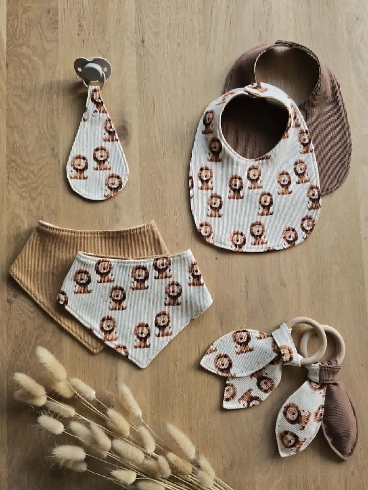 Leeuwtjes - Camel rib jersey