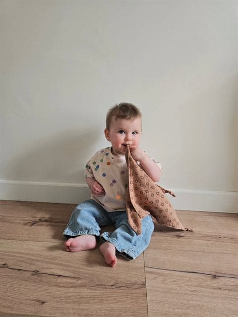 Lichte, luchtige kleding helpt je kindje koel te blijven